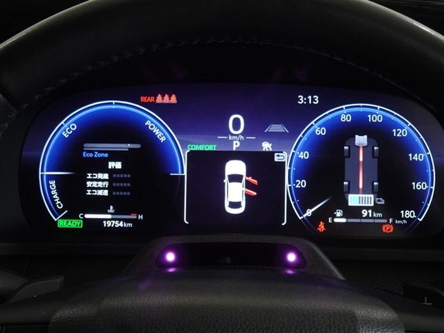 クラウンクロスオーバー ＲＳアドバンスド　衝突被害軽減システム　メモリーナビ　フルセグ　バックカメラ　ＥＴＣ　ドラレコ　ＬＥＤヘッドランプ　４ＷＤ　スマートキー（10枚目）