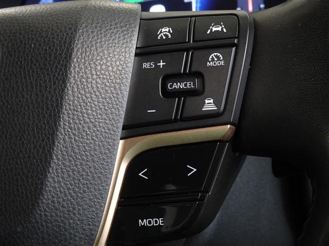 クラウンクロスオーバー ＲＳアドバンスド　衝突被害軽減システム　メモリーナビ　フルセグ　バックカメラ　ＥＴＣ　ドラレコ　ＬＥＤヘッドランプ　４ＷＤ　スマートキー（12枚目）