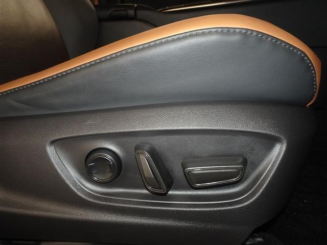 クラウンクロスオーバー ＲＳアドバンスド　衝突被害軽減システム　メモリーナビ　フルセグ　バックカメラ　ＥＴＣ　ドラレコ　ＬＥＤヘッドランプ　４ＷＤ　スマートキー（19枚目）