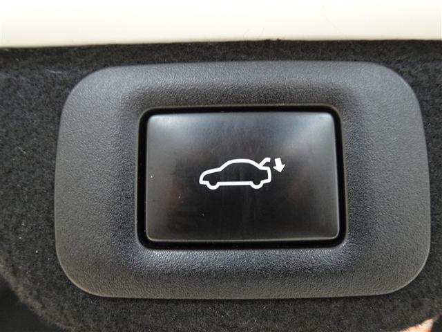 クラウンクロスオーバー ＲＳアドバンスド　衝突被害軽減システム　メモリーナビ　フルセグ　バックカメラ　ＥＴＣ　ドラレコ　ＬＥＤヘッドランプ　４ＷＤ　スマートキー（24枚目）