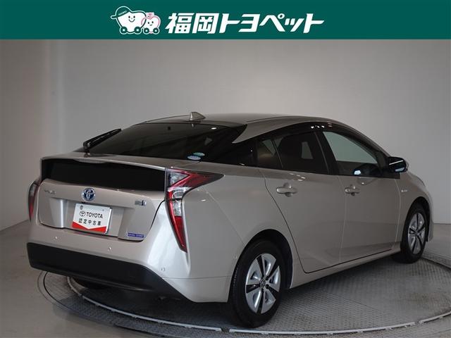 プリウス Ａ　衝突被害軽減システム　メモリーナビ　フルセグ　バックカメラ　ＥＴＣ　ドラレコ　ＬＥＤヘッドランプ　スマートキー（3枚目）