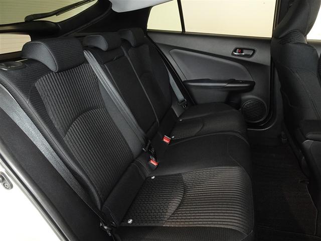 プリウス Ａ　衝突被害軽減システム　メモリーナビ　フルセグ　バックカメラ　ＥＴＣ　ドラレコ　ＬＥＤヘッドランプ　スマートキー（18枚目）