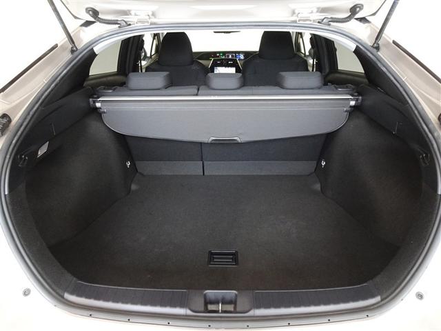 プリウス Ａ　衝突被害軽減システム　メモリーナビ　フルセグ　バックカメラ　ＥＴＣ　ドラレコ　ＬＥＤヘッドランプ　スマートキー（19枚目）