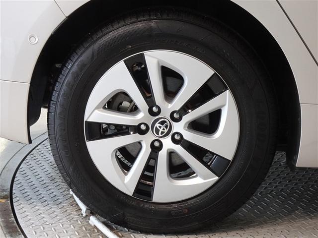 プリウス Ａ　衝突被害軽減システム　メモリーナビ　フルセグ　バックカメラ　ＥＴＣ　ドラレコ　ＬＥＤヘッドランプ　スマートキー（24枚目）