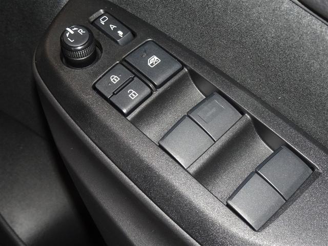 ヤリスクロス Z 衝突被害軽減システム バックカメラ ETC LEDヘッドランプ スマートキー(18枚目)