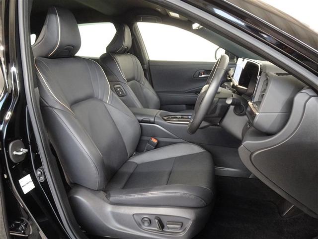 クラウンクロスオーバー Gアドバンスド・レザーパッケージ 衝突被害軽減システム フルセグ バックカメラ ETC ドラレコ LEDヘッドランプ 4WD スマートキー(5枚目)