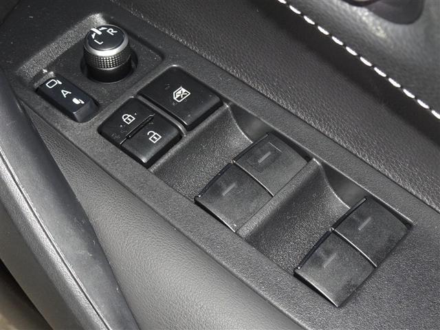 カローラスポーツ ハイブリッドＧ　衝突被害軽減システム　メモリーナビ　フルセグ　バックカメラ　ＥＴＣ　ＬＥＤヘッドランプ　スマートキー（17枚目）