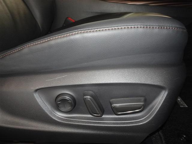 カムリ Ｇレザーパッケージ　衝突被害軽減システム　メモリーナビ　フルセグ　バックカメラ　ＥＴＣ　フルエアロ　ＬＥＤヘッドランプ　スマートキー（17枚目）