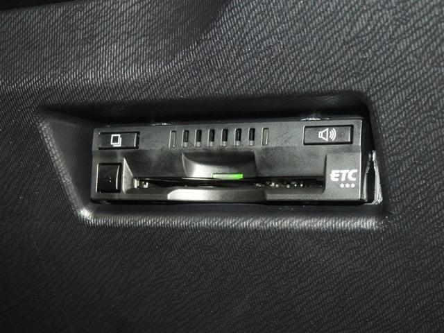 アクア Ｇ　衝突被害軽減システム　メモリーナビ　フルセグ　バックカメラ　ＥＴＣ　スマートキー（16枚目）