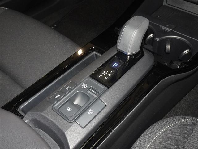 プリウス Ｇ　衝突被害軽減システム　メモリーナビ　フルセグ　バックカメラ　ＥＴＣ　ＬＥＤヘッドランプ　スマートキー（15枚目）