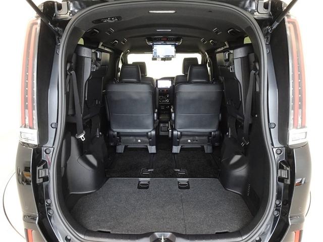 エスクァイア ハイブリッドＧｉ　衝突被害軽減システム　メモリーナビ　フルセグ　バックカメラ　ＥＴＣ　ドラレコ　両側電動スライド　３列シート　ＬＥＤヘッドランプ　スマートキー　乗車定員７人（21枚目）