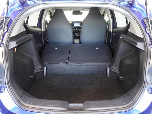 アクア Ｘ　衝突被害軽減システム　メモリーナビ　バックカメラ　ＥＴＣ　ドラレコ　ＬＥＤヘッドランプ　スマートキー（18枚目）