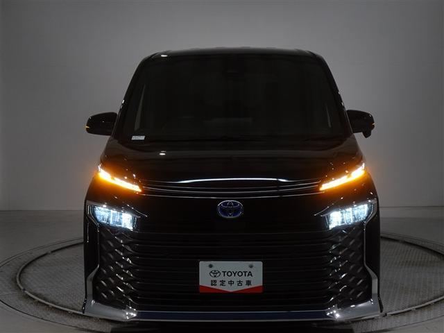 ��Ԃ̃��C�e�B���O��\�����Ă݂܂����B�w�b�h�����v�͂k�d�c�A�ȃG�l�Ŗ��邢�ł���B