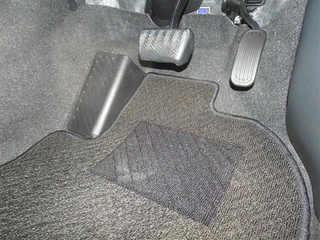 ヤリスクロス ハイブリッドＺ　衝突被害軽減システム　バックカメラ　ＥＴＣ　ＬＥＤヘッドランプ　スマートキー（10枚目）