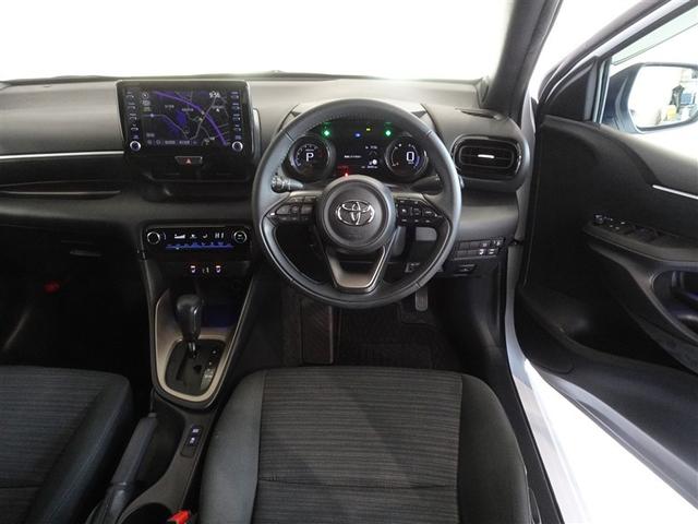 ヤリス Ｚ　衝突被害軽減システム　メモリーナビ　フルセグ　バックカメラ　ＥＴＣ　ＬＥＤヘッドランプ　スマートキー（5枚目）