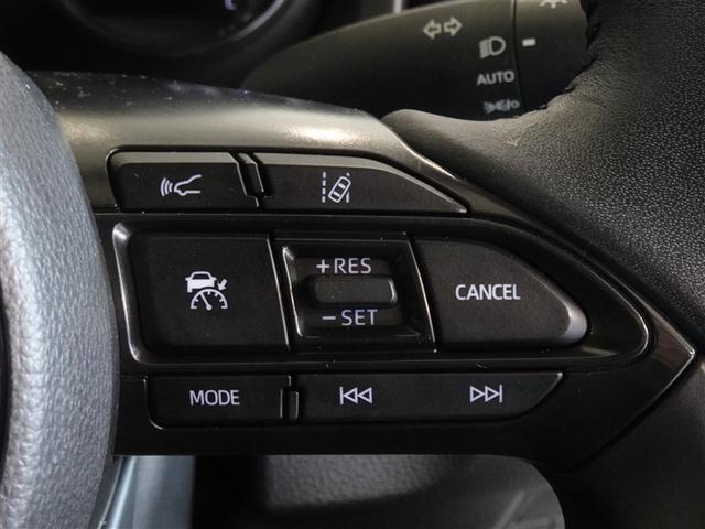 ヤリス Ｚ　衝突被害軽減システム　メモリーナビ　フルセグ　バックカメラ　ＥＴＣ　ＬＥＤヘッドランプ　スマートキー（13枚目）