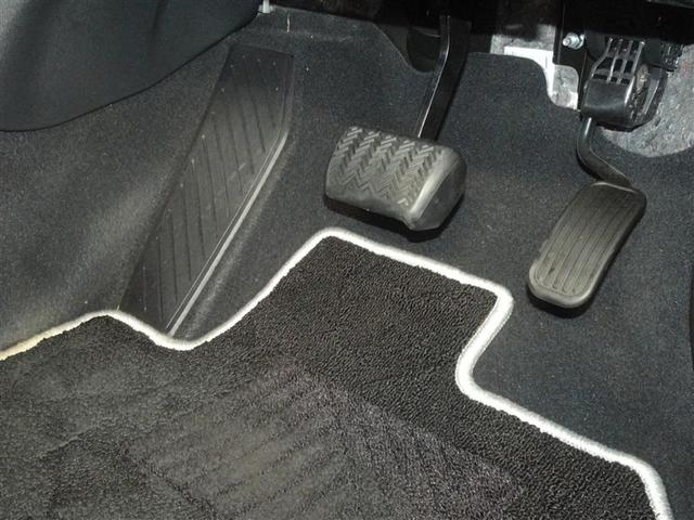 Ｃ－ＨＲ Ｇ　モード　ネロ　衝突被害軽減システム　メモリーナビ　フルセグ　バックカメラ　ＥＴＣ　ドラレコ　ＬＥＤヘッドランプ　スマートキー（11枚目）