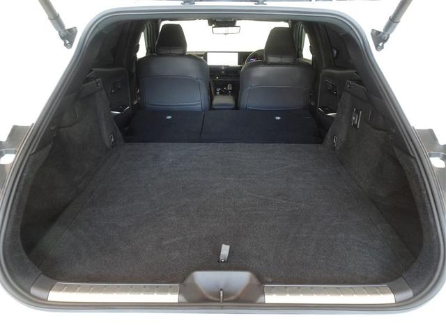 �Z�J���h�V�[�g��|������Ԃł��B�Z�J���h�V�[�g�͓Ɨ��|�A�ו��ɍ��킹�ă��Q�b�W�X�y�[�X���A�����W�ł��܂��B