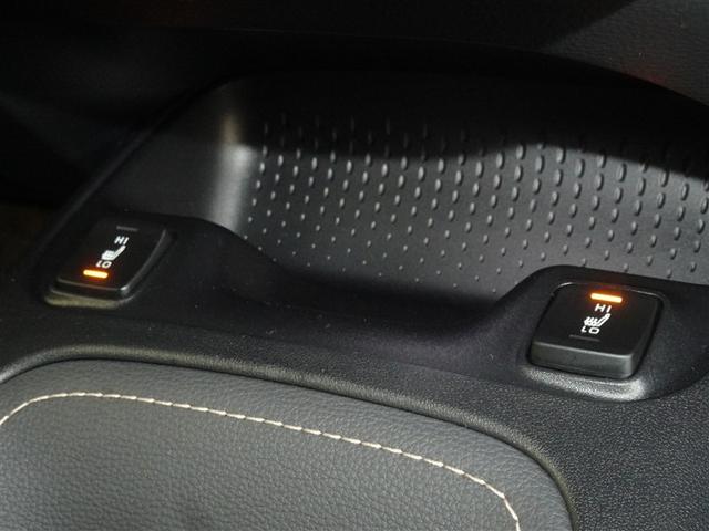 カローラツーリング ハイブリッド　ダブルバイビー　衝突被害軽減システム　メモリーナビ　フルセグ　バックカメラ　ＥＴＣ　ドラレコ　フルエアロ　ＬＥＤヘッドランプ　スマートキー（15枚目）