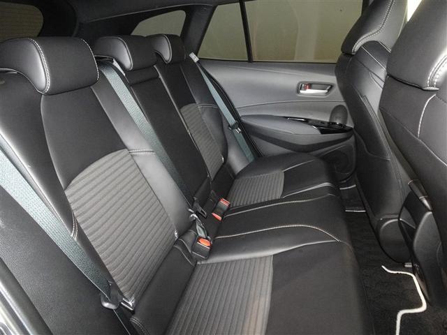 カローラツーリング ハイブリッド　ダブルバイビー　衝突被害軽減システム　メモリーナビ　フルセグ　バックカメラ　ＥＴＣ　ドラレコ　フルエアロ　ＬＥＤヘッドランプ　スマートキー（19枚目）