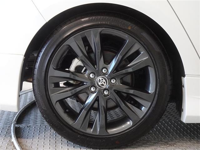 カローラツーリング ハイブリッド　ダブルバイビー　衝突被害軽減システム　メモリーナビ　フルセグ　バックカメラ　ＥＴＣ　ドラレコ　フルエアロ　ＬＥＤヘッドランプ　スマートキー（25枚目）