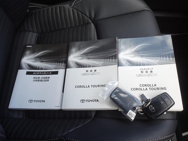 カローラツーリング ハイブリッド　ダブルバイビー　衝突被害軽減システム　メモリーナビ　フルセグ　バックカメラ　ＥＴＣ　ドラレコ　フルエアロ　ＬＥＤヘッドランプ　スマートキー（27枚目）