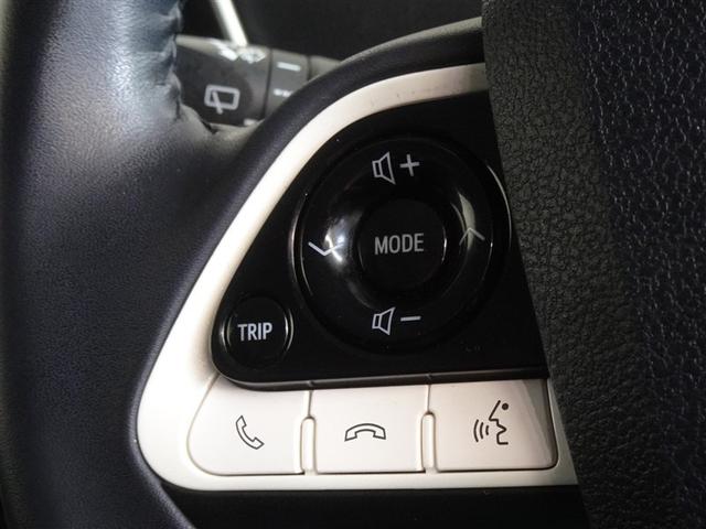 プリウス Ｓセーフティプラス　衝突被害軽減システム　メモリーナビ　ワンセグ　バックカメラ　ＥＴＣ　ドラレコ　ＬＥＤヘッドランプ　スマートキー（12枚目）