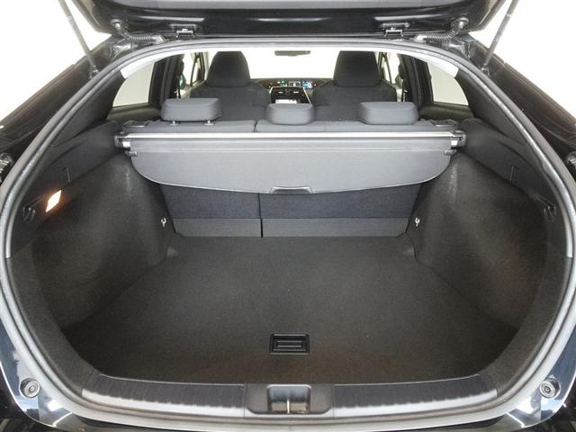 プリウス Ｓセーフティプラス　衝突被害軽減システム　メモリーナビ　ワンセグ　バックカメラ　ＥＴＣ　ドラレコ　ＬＥＤヘッドランプ　スマートキー（18枚目）