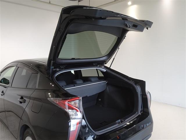 プリウス Ｓセーフティプラス　衝突被害軽減システム　メモリーナビ　ワンセグ　バックカメラ　ＥＴＣ　ドラレコ　ＬＥＤヘッドランプ　スマートキー（21枚目）