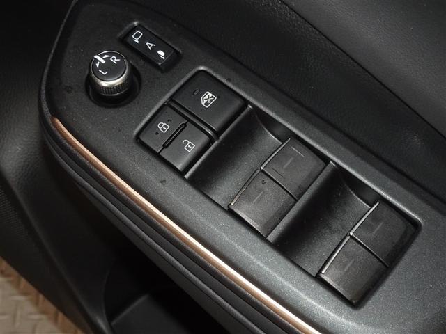 クラウンクロスオーバー Gアドバンスド 衝突被害軽減システム フルセグ バックカメラ ETC LEDヘッドランプ 4WD スマートキー(17枚目)