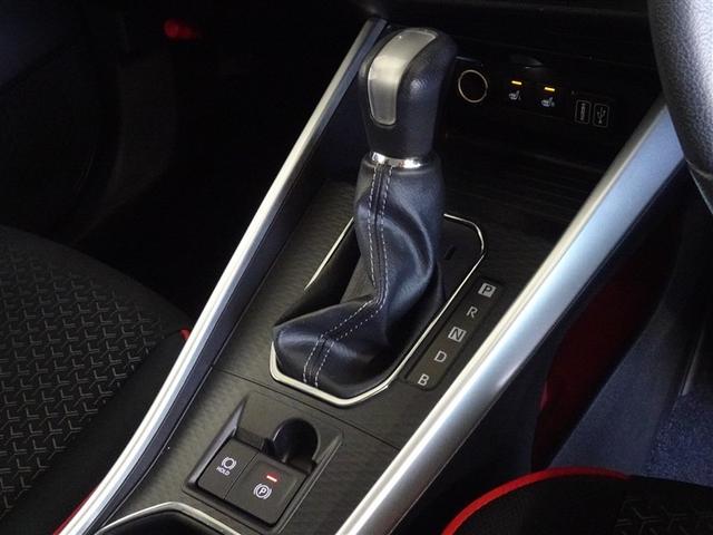 ライズ Ｚ　衝突被害軽減システム　フルセグ　バックカメラ　ＥＴＣ　ＬＥＤヘッドランプ　スマートキー（15枚目）