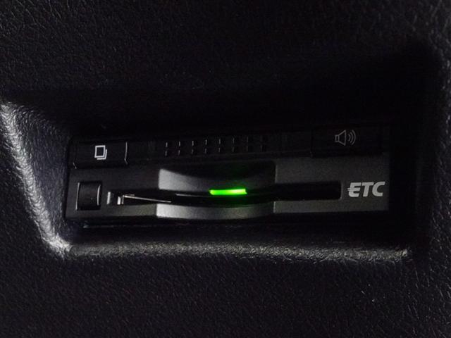 シエンタ Ｘ　メモリーナビ　フルセグ　バックカメラ　ＥＴＣ　３列シート　乗車定員７人（12枚目）