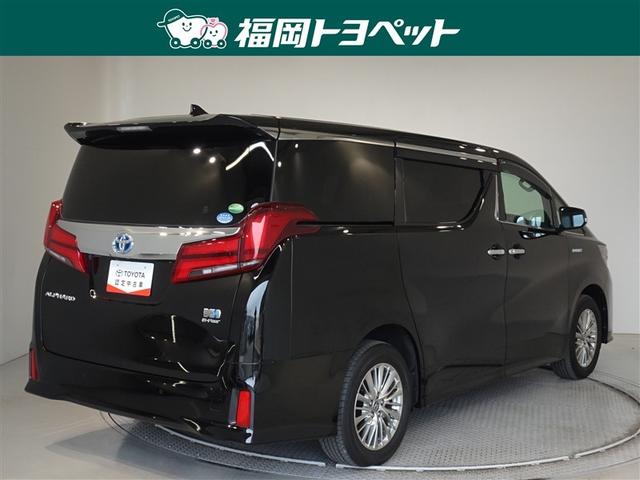 アルファードハイブリッド Ｓ　衝突被害軽減システム　メモリーナビ　フルセグ　バックカメラ　ＥＴＣ　両側電動スライド　３列シート　ＬＥＤヘッドランプ　４ＷＤ　スマートキー　乗車定員７人（3枚目）