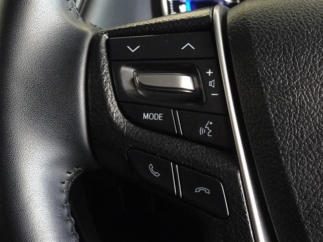 アルファードハイブリッド Ｓ　衝突被害軽減システム　メモリーナビ　フルセグ　バックカメラ　ＥＴＣ　両側電動スライド　３列シート　ＬＥＤヘッドランプ　４ＷＤ　スマートキー　乗車定員７人（12枚目）