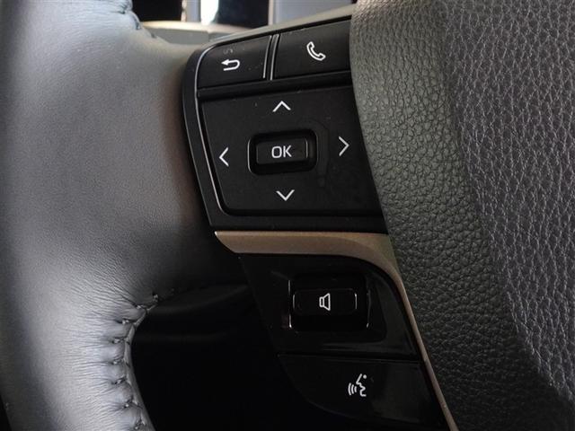 クラウンクロスオーバー Ｇアドバンスド・レザーパッケージ　衝突被害軽減システム　フルセグ　バックカメラ　ＥＴＣ　ドラレコ　ＬＥＤヘッドランプ　４ＷＤ　スマートキー（13枚目）