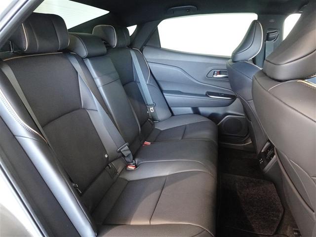 クラウンクロスオーバー Ｇアドバンスド・レザーパッケージ　衝突被害軽減システム　フルセグ　バックカメラ　ＥＴＣ　ドラレコ　ＬＥＤヘッドランプ　４ＷＤ　スマートキー（21枚目）