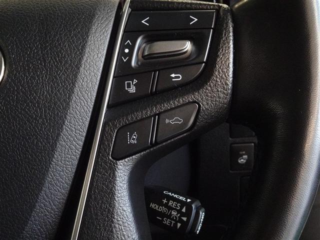 アルファード ２．５Ｓ　Ｃパッケージ　衝突被害軽減システム　メモリーナビ　フルセグ　バックカメラ　ＥＴＣ　サンルーフ　両側電動スライド　３列シート　ＬＥＤヘッドランプ　寒冷地　スマートキー　乗車定員７人（11枚目）