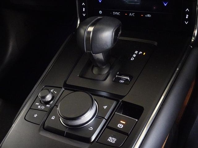 �d���p�[�L���O�u���[�L�E�u���[�L�z�[���h�𑕔����Ă܂��B�z�[���h�@�\�͐M���҂���������ʓ��Ŕ�J�y���ɂȂ�A��D�]�ł��I