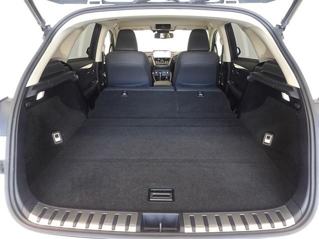 �Z�J���h�V�[�g��|������Ԃł��B�Z�J���h�V�[�g�͓Ɨ��|�A�ו��ɍ��킹�ă��Q�b�W�X�y�[�X���A�����W�ł��܂��B