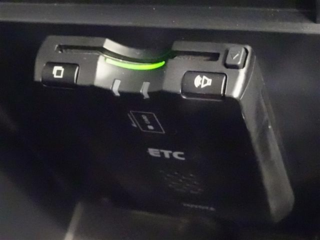 アベンシスワゴン Ｌｉ　衝突被害軽減システム　メモリーナビ　フルセグ　バックカメラ　ＥＴＣ　ＬＥＤヘッドランプ　スマートキー（16枚目）