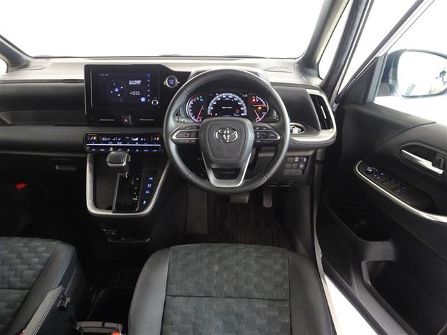 ヴォクシー Ｓ－Ｚ　衝突被害軽減システム　フルセグ　バックカメラ　ＥＴＣ　両側電動スライド　フルエアロ　３列シート　ＬＥＤヘッドランプ　スマートキー　乗車定員７人（5枚目）