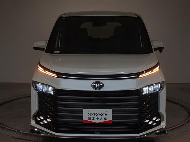 ヴォクシー Ｓ－Ｚ　衝突被害軽減システム　フルセグ　バックカメラ　ＥＴＣ　両側電動スライド　フルエアロ　３列シート　ＬＥＤヘッドランプ　スマートキー　乗車定員７人（27枚目）