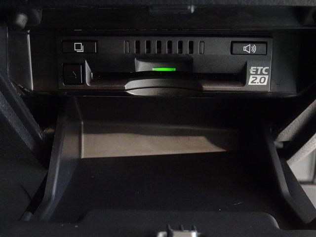 カムリ ＷＳ　衝突被害軽減システム　メモリーナビ　フルセグ　バックカメラ　ＥＴＣ　ＬＥＤヘッドランプ　スマートキー（17枚目）