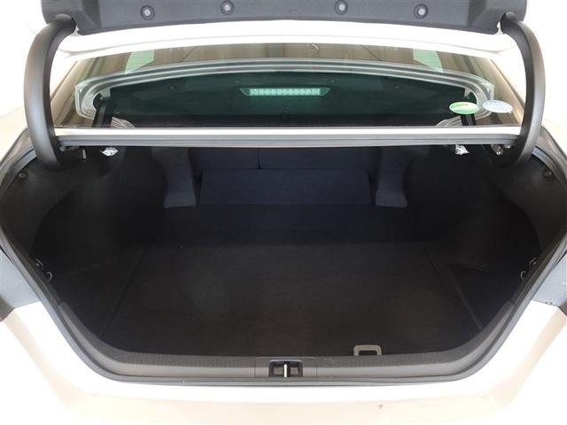 カムリ ＷＳ　衝突被害軽減システム　メモリーナビ　フルセグ　バックカメラ　ＥＴＣ　ＬＥＤヘッドランプ　スマートキー（22枚目）