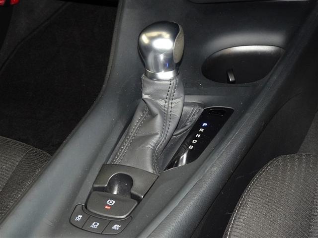 �d���p�[�L���O�u���[�L�E�u���[�L�z�[���h�𑕔����Ă܂��B�z�[���h�@�\�͐M���҂���������ʓ��Ŕ�J�y���ɂȂ�A��D�]�ł��I