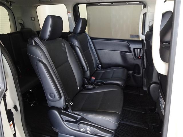 �\�t�@�[�̂悤�ȃZ�J���h�V�[�g�A�v���C�x�[�g���[���ɂ���悤�ł��B