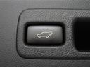 パワーバックドアを装備しています。バックドアを運転席からも開閉できます、便利ですよ。