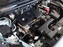 エンジンルームも念入りに清掃しております。