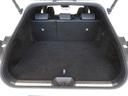 コンパクトですが、日常使いなら十分なスペースのトランクルームです。