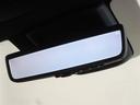 デジタルインナーミラーを装備してます。後部座席の人や大きな荷物で後方の視界を遮られることがありません。